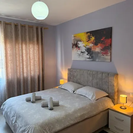 Marinela 2 شقة تيرانا